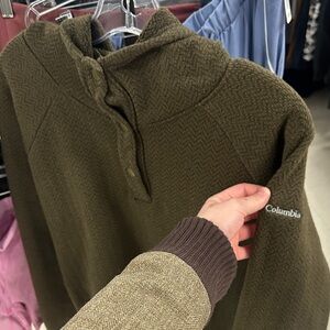 Men's Turtleneck Sweater in Olive